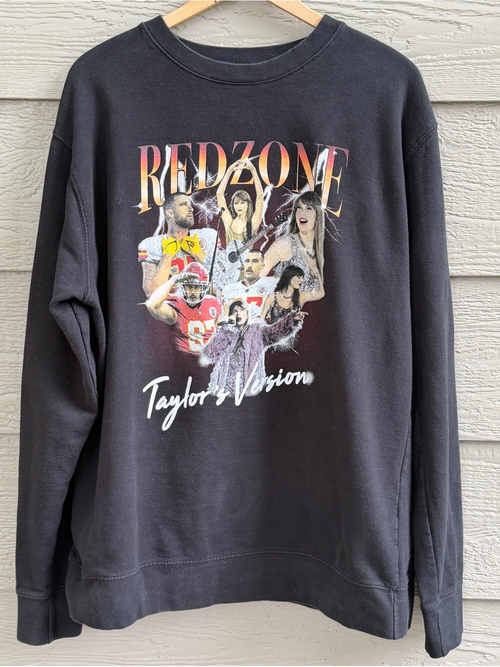 Red Zone Taylor’s Version XL Black Sweatshirt Kansas City Bellboy Swift Merch